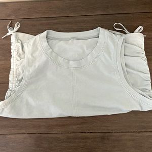 Lululemon Clinch-me-up Tank in Jade